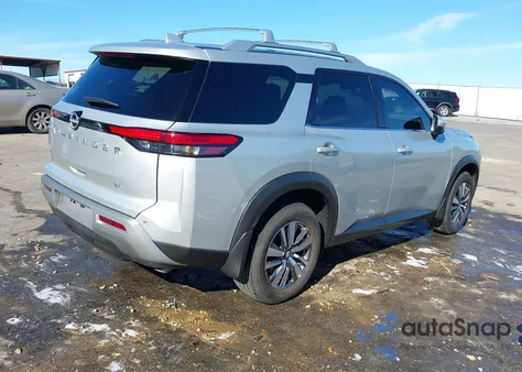 2025 Nissan Pathfinder Sl Fwd z USA, uszkodzony, nr VIN 5N1DR3CA6SC269243